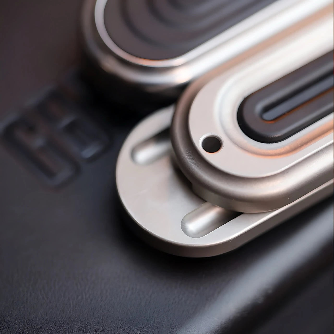 GAO STUDIO Rich 02 Fidget Slider